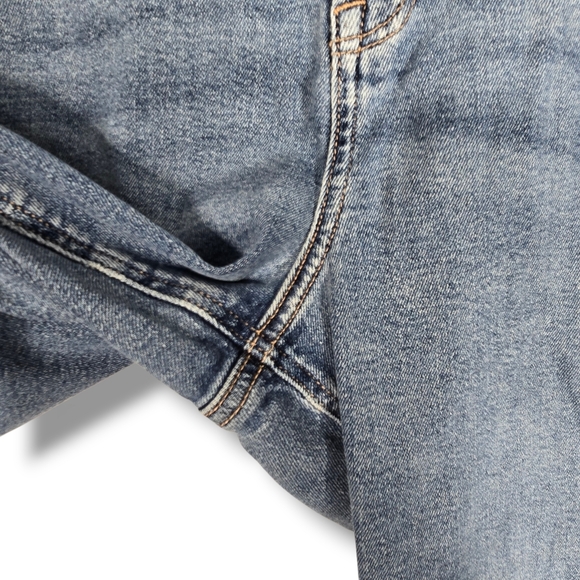 American Eagle High Rise Mom Jean Relaxed Fit Tapered 29" L Size 14 Long 14L - Picture 9 of 13